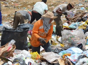 21,5% dos municípios de Goiás não fizeram licenciamento para encerrar lixões