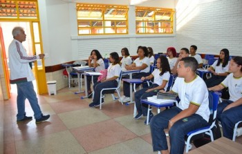 Prazo para matrículas para colégios da rede estadual segue em Goiás