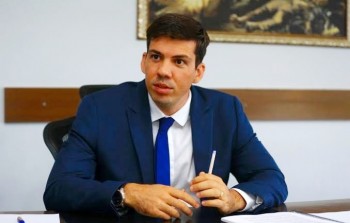Pedro Sales deixa Seinfra e segue como presidente da Goinfra