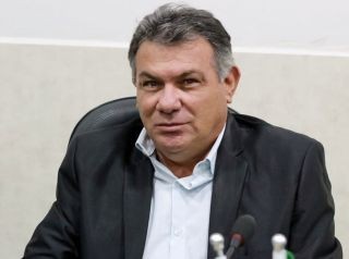 Câmara de Mara Rosa cassa mandato do vereador Márcio Mezenga